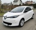 Белый Рено Зое, объемом двигателя 0 л и пробегом 77 тыс. км за 9000 $, фото 1 на Automoto.ua