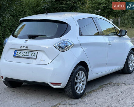 Белый Рено Зое, объемом двигателя 0 л и пробегом 155 тыс. км за 6999 $, фото 5 на Automoto.ua