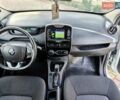Белый Рено Зое, объемом двигателя 0 л и пробегом 157 тыс. км за 7999 $, фото 15 на Automoto.ua