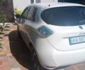 Белый Рено Зое, объемом двигателя 0 л и пробегом 166 тыс. км за 9000 $, фото 16 на Automoto.ua