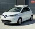 Белый Рено Зое, объемом двигателя 0 л и пробегом 72 тыс. км за 9100 $, фото 1 на Automoto.ua