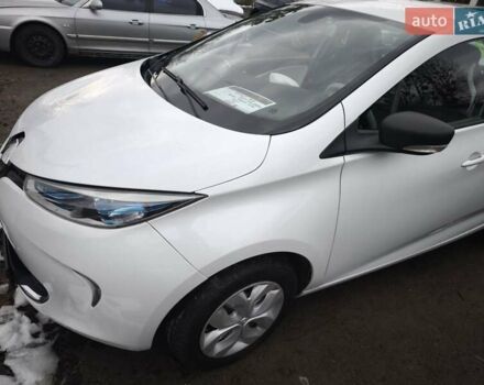 Білий Рено Зое, об'ємом двигуна 0 л та пробігом 100 тис. км за 4500 $, фото 1 на Automoto.ua