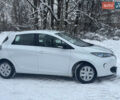 Білий Рено Зое, об'ємом двигуна 0 л та пробігом 70 тис. км за 9000 $, фото 1 на Automoto.ua