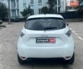 Белый Рено Зое, объемом двигателя 0 л и пробегом 113 тыс. км за 8990 $, фото 8 на Automoto.ua
