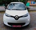 Белый Рено Зое, объемом двигателя 0 л и пробегом 107 тыс. км за 9600 $, фото 13 на Automoto.ua