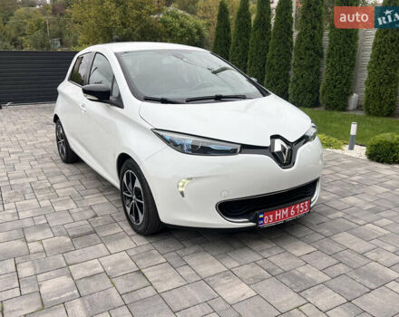 Белый Рено Зое, объемом двигателя 0 л и пробегом 129 тыс. км за 8750 $, фото 25 на Automoto.ua