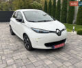 Белый Рено Зое, объемом двигателя 0 л и пробегом 129 тыс. км за 8750 $, фото 25 на Automoto.ua