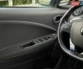 Белый Рено Зое, объемом двигателя 0 л и пробегом 55 тыс. км за 10900 $, фото 17 на Automoto.ua