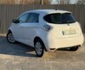 Белый Рено Зое, объемом двигателя 0 л и пробегом 78 тыс. км за 6900 $, фото 1 на Automoto.ua