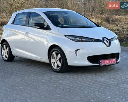 Белый Рено Зое, объемом двигателя 0 л и пробегом 110 тыс. км за 8450 $, фото 12 на Automoto.ua