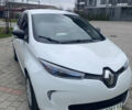 Белый Рено Зое, объемом двигателя 0 л и пробегом 157 тыс. км за 9500 $, фото 6 на Automoto.ua