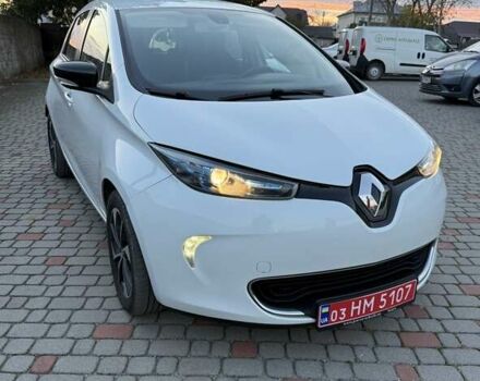 Белый Рено Зое, объемом двигателя 0 л и пробегом 132 тыс. км за 8800 $, фото 9 на Automoto.ua