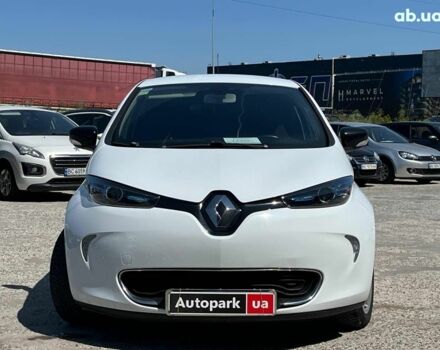Белый Рено Зое, объемом двигателя 0 л и пробегом 101 тыс. км за 10640 $, фото 1 на Automoto.ua