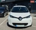 Белый Рено Зое, объемом двигателя 0 л и пробегом 173 тыс. км за 9700 $, фото 2 на Automoto.ua
