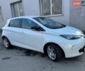 Белый Рено Зое, объемом двигателя 0 л и пробегом 178 тыс. км за 5900 $, фото 1 на Automoto.ua