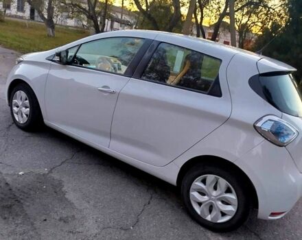 Рено Зое 2017 в Кобеляках на Automoto.ua Белый Рено Зое, объемом двигателя 0 л и пробегом 120 тыс. км за 10000 $, фото 1 на Automoto.ua