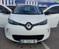 Белый Рено Зое, объемом двигателя 0 л и пробегом 150 тыс. км за 6950 $, фото 15 на Automoto.ua