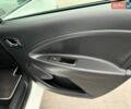 Белый Рено Зое, объемом двигателя 0 л и пробегом 87 тыс. км за 10400 $, фото 25 на Automoto.ua