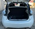 Белый Рено Зое, объемом двигателя 0 л и пробегом 178 тыс. км за 5900 $, фото 8 на Automoto.ua