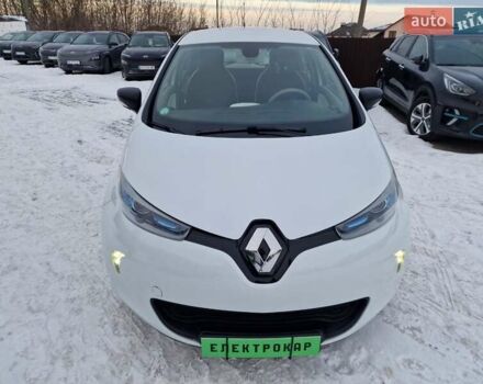 Білий Рено Зое, об'ємом двигуна 0 л та пробігом 33 тис. км за 9900 $, фото 7 на Automoto.ua