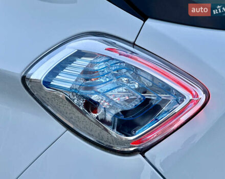 Білий Рено Зое, об'ємом двигуна 0 л та пробігом 43 тис. км за 9995 $, фото 22 на Automoto.ua