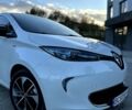 Белый Рено Зое, объемом двигателя 0 л и пробегом 127 тыс. км за 9800 $, фото 10 на Automoto.ua