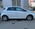 Белый Рено Зое, объемом двигателя 0 л и пробегом 178 тыс. км за 5900 $, фото 2 на Automoto.ua