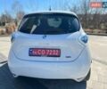 Белый Рено Зое, объемом двигателя 0 л и пробегом 108 тыс. км за 8900 $, фото 8 на Automoto.ua