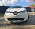 Белый Рено Зое, объемом двигателя 0 л и пробегом 210 тыс. км за 9900 $, фото 2 на Automoto.ua