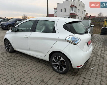 Білий Рено Зое, об'ємом двигуна 0 л та пробігом 104 тис. км за 8700 $, фото 4 на Automoto.ua