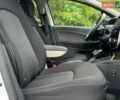 Белый Рено Зое, объемом двигателя 0 л и пробегом 136 тыс. км за 9500 $, фото 18 на Automoto.ua