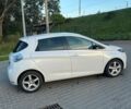 Белый Рено Зое, объемом двигателя 0 л и пробегом 83 тыс. км за 10399 $, фото 6 на Automoto.ua