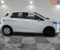 Белый Рено Зое, объемом двигателя 0 л и пробегом 180 тыс. км за 8300 $, фото 2 на Automoto.ua