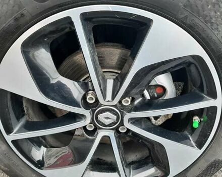 Білий Рено Зое, об'ємом двигуна 0 л та пробігом 123 тис. км за 9650 $, фото 26 на Automoto.ua