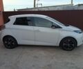 Белый Рено Зое, объемом двигателя 0 л и пробегом 73 тыс. км за 11000 $, фото 1 на Automoto.ua