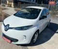 Белый Рено Зое, объемом двигателя 0 л и пробегом 108 тыс. км за 8900 $, фото 1 на Automoto.ua