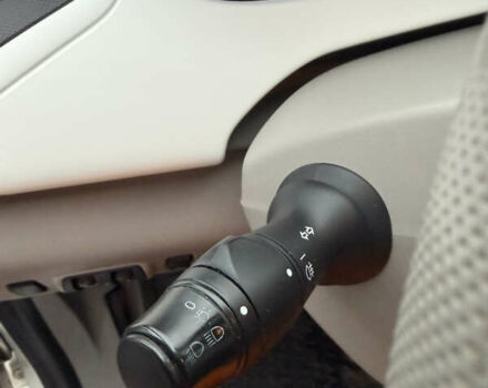 Білий Рено Зое, об'ємом двигуна 0 л та пробігом 104 тис. км за 8700 $, фото 22 на Automoto.ua