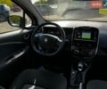 Білий Рено Зое, об'ємом двигуна 0 л та пробігом 127 тис. км за 10300 $, фото 19 на Automoto.ua