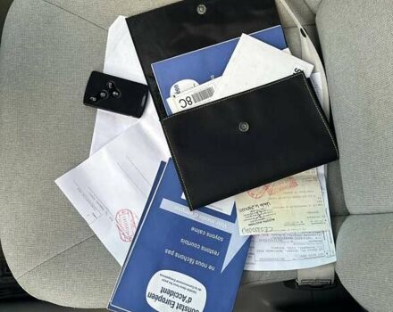 Белый Рено Зое, объемом двигателя 0 л и пробегом 75 тыс. км за 9250 $, фото 35 на Automoto.ua