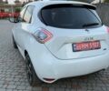 Белый Рено Зое, объемом двигателя 0 л и пробегом 132 тыс. км за 8800 $, фото 5 на Automoto.ua