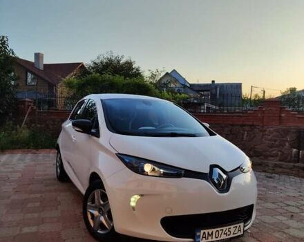 Білий Рено Зое, об'ємом двигуна 0 л та пробігом 95 тис. км за 9850 $, фото 14 на Automoto.ua