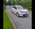 Белый Рено Зое, объемом двигателя 0 л и пробегом 93 тыс. км за 9741 $, фото 1 на Automoto.ua