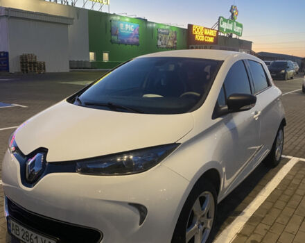 Білий Рено Зое, об'ємом двигуна 0 л та пробігом 117 тис. км за 9500 $, фото 3 на Automoto.ua