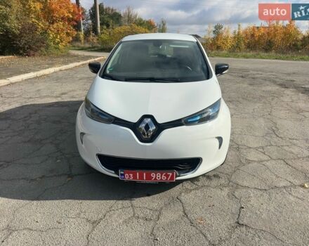 Білий Рено Зое, об'ємом двигуна 0 л та пробігом 83 тис. км за 9800 $, фото 14 на Automoto.ua