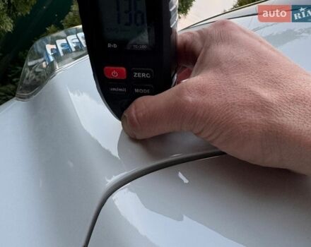 Белый Рено Зое, объемом двигателя 0 л и пробегом 96 тыс. км за 9495 $, фото 116 на Automoto.ua