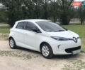 Белый Рено Зое, объемом двигателя 0 л и пробегом 80 тыс. км за 9400 $, фото 1 на Automoto.ua