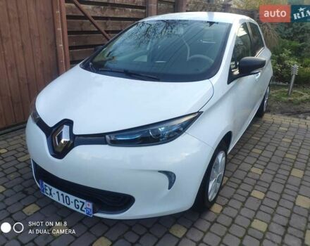 Білий Рено Зое, об'ємом двигуна 0 л та пробігом 88 тис. км за 8799 $, фото 2 на Automoto.ua