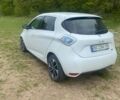 Белый Рено Зое, объемом двигателя 0 л и пробегом 100 тыс. км за 9300 $, фото 4 на Automoto.ua