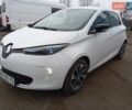Белый Рено Зое, объемом двигателя 0 л и пробегом 138 тыс. км за 10700 $, фото 2 на Automoto.ua