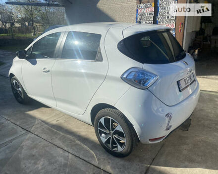 Білий Рено Зое, об'ємом двигуна 0 л та пробігом 145 тис. км за 9000 $, фото 20 на Automoto.ua